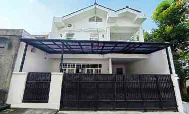 Rumah Dijual di Jl. Lingkar duren sawit Jakarta Timur