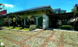 Rumah Besar 2Lt, Bisa untuk Usaha, Hal. Luas, di jl M Saidi, Petukangan