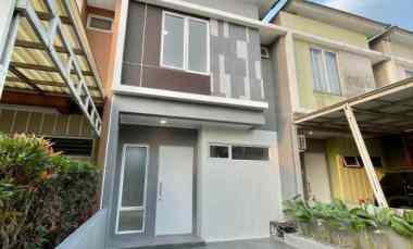 Rumah Baru 2 Lt Siap Huni Lokasi Strategis Serpong Tangerang Selatan