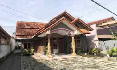 Dijual Rumah Siap Huni Pinggir Jalan Majalengka - Maja, Kertabasuki