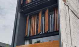 Rumah Syariah Eksklusif Elegan Lokasi Mampang Prapatan Jakarta Selatan