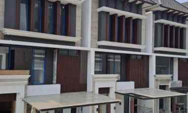 Rumah Modern Townhouse 3lti Cilandak Margasatwa Siap Huni