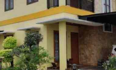 Rumah Cluster Residence dalam Perumahan Pondok Bambu Jakarta Timur