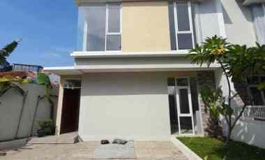 Rumah Dijual di Jl Merkuri