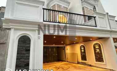 Dijual Rumah Cluster American Classic di Kahfi 1 Jagakarsa Jakarta