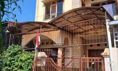 Rumah Dijual di Jl. Nilamsari 1