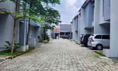 Dijual Rumah 2 Lantai dalam Cluster 3 menit ke Tol Antasari Depok