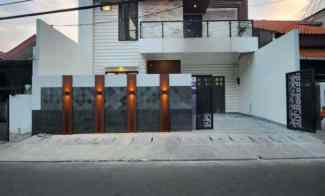 Rumah Baru Mewah Lokasi Premium di Cipinang Cempedak Jatinegara