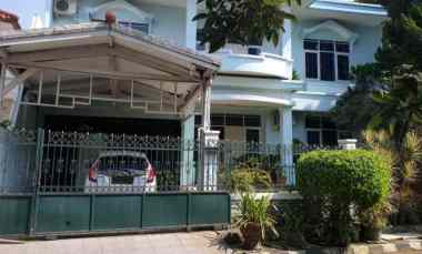 dijual rumah jl pajajaran baranangsiang
