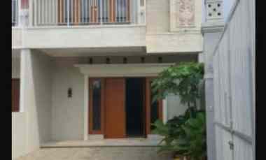 Rumah dalam Cluster di jl. Pangrango Jatibening Baru Pondok Gede Bekas