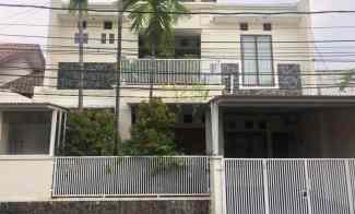 Rumah Mewah Siap Huni dalam Komplek Pasar Minggu Pejaten Barat Jakarta