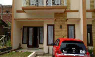 Rumah Minimalis Siap Huni di Permana dekat Stkip Cimahi