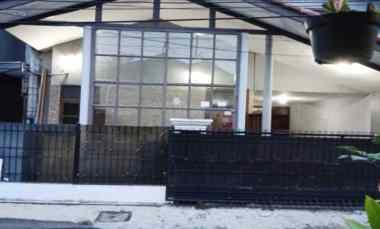 Rumah Siap Huni dekat ke LRT Velodrom Rawamangun Jakarta Timur