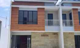 Rumah Baru Elegant dalam Town House di Cipedak Jagakarsa