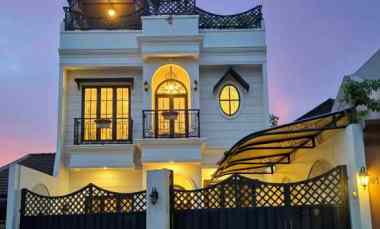 Dijual Rumah Mewah Design Classic Modern di Condet Jakarta Timur