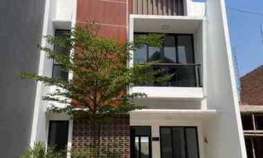 Rumah Dijual di Jl. Raya gandul kecamatan Cinere Depok