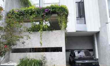 Dijual Rumah Baru dengan Desain yang Estetik Modern Full Furnish