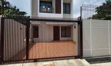 Rumah Dijual di Jl. Raya jatimekar jatimakmur pondok gede Bekasi