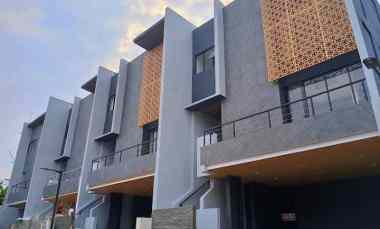 Rumah Mewah Baru Desain Japanese di Kebayoran Lama Jakarta Selatan