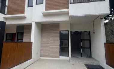 Rumah Baru 2 Lantai dekat ke Jalan Raya Kodau Jatikramat Jatibening