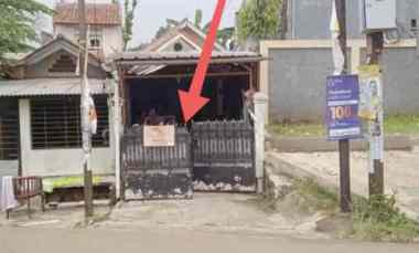 Dijual Rumah Second Bagus untuk Usaha di Ciputat, Tangsel
