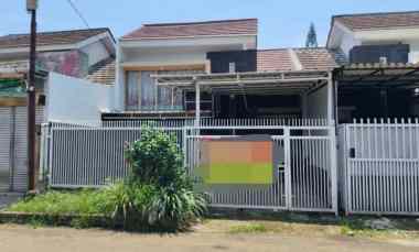 Rumah Second Siap Huni Apik, tidak Perlu Renovasi Lagi, Tinggal Pindah
