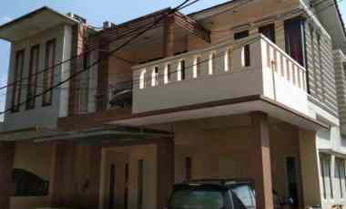 Rumah 2 Lantai Low Price di Vila Dago Pamulang Tangerang Selatan