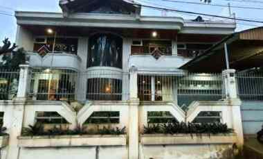 Rumah dekat Paskal 23, Rs Santosa, Rs Melinda Pasirkaliki Kota Bandung