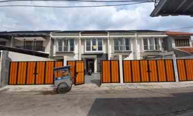 Rumah Dijual di Jl. Setia Jatiwaringin Bekasi Jawa Barat