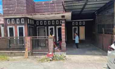 Dijual Murah Rumah Full Renov, sudah Ada Kanopi dan Pagar