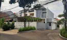 Rumah Mewah Hook Full Furnished di Ciganjur Jagakarsa Jakarta Selatan