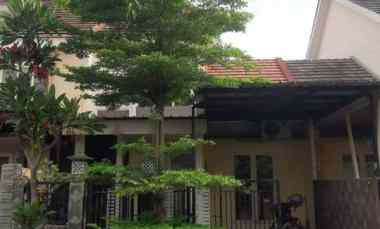 dijual rumah jl taman pondok jati gubah