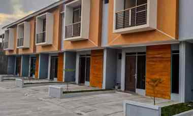 Dijual Rumah Hunian Nyaman dan Asri 2 Lantai hanya 700 jt-an