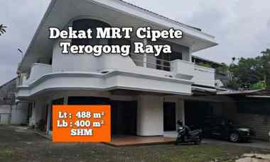 Rumah Luas Strategis Terogong Cilandak