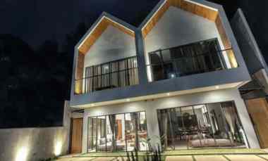 Villa Mewah jl Tirtasari Setraduta Ciwaruga Parongpong Bandung Barat