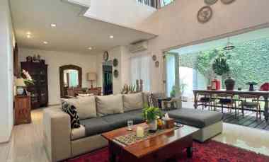 Dijual Rumah di jl.Tirtayasa, Melawai, Kebayoran Baru, Jakarta Selatan