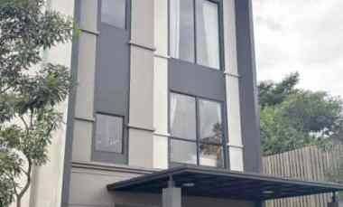 Perumahan Mewah 3 Lantai di Altea Cibubur Fasilitas Lengkap