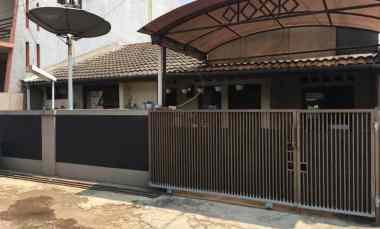Dijual Rumah 1 Lantai di jl. Uranus, Margahayu Raya Soekarno Hatta