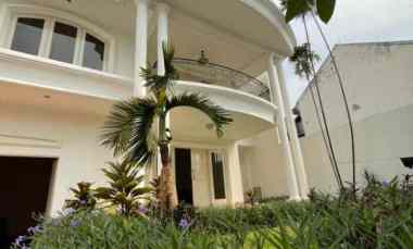 Dijual Rumah Mewah di Jln Gaharu Terusan Cilandak Barat