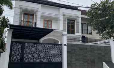 Dijual Rumah Jln Jalan Abdul Majid Raya Cipete Selatan