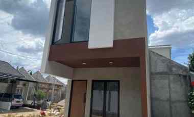 Rumah 2 Lantai 500 jt an, Strategis di Mekarsari Cimanggis Depok