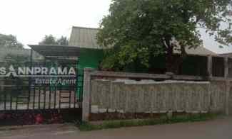 Rumah Second Lahan Luas Lokasi Pinggir Jalan di Tajur Halang Bogor