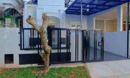 Rumah Baru 2 Lantai Disain Modern Classic di Nusaloka BSD