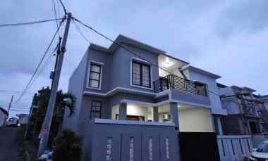 dijual rumah jln trenggana penatih