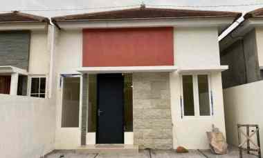 Rumah Siap Huni Cuma 325 juta 300 meter dari jl.jogja Solo Jogonalan K