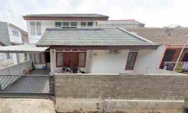 Dijual Cepat Rumah Hook Harga Menarik di Taman Mangu Indah