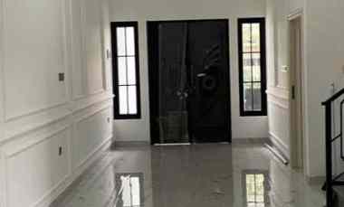 Dijual Rumah Bangunan Baru 2.5 Lantai di Jurangmangu Timur