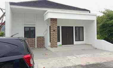 Rumah Dijual di k. village Aspen