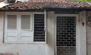 Dijual Rumah Hitung Tanah Lokasi Strategis Kalianyar Masuk Gang