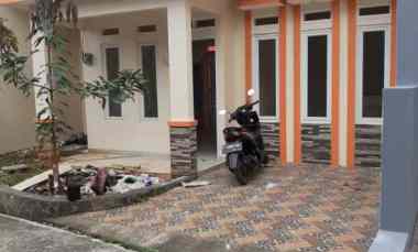 Rumah Cluster 7 Unit 500 juta Cash atau KPR di Kalibaru Depok